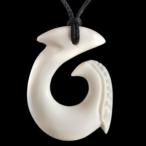 Hand Carved Bone Fish Hook Pendant New Zealand Maori Style Carving G029105  - 3JADE wholesale of jade carvings, jewelry, collectables, prayer beads